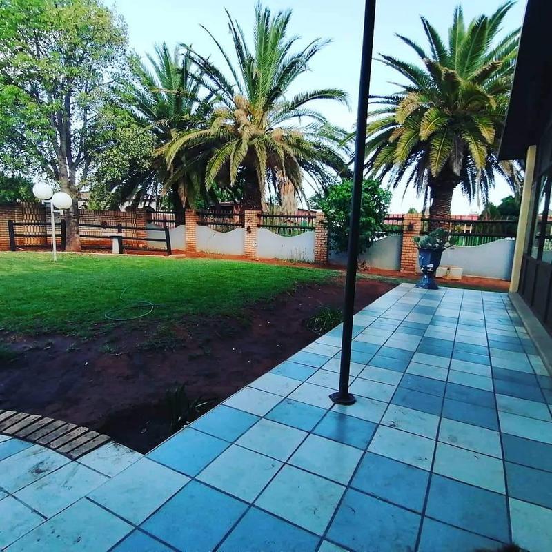 3 Bedroom Property for Sale in Kuruman Northern Cape